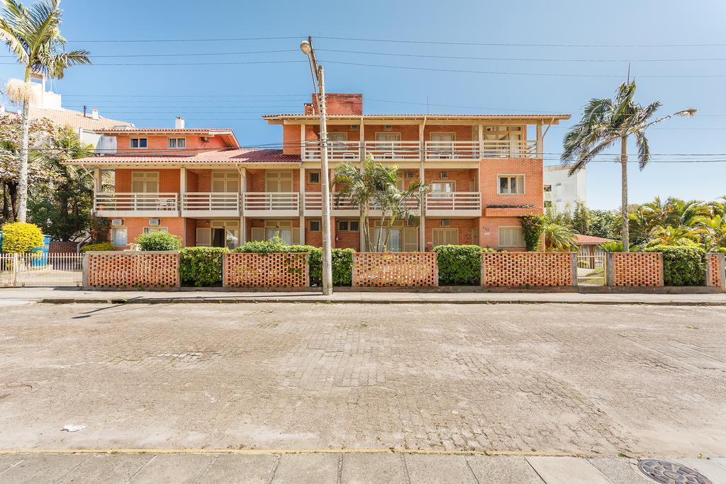 Pousada Residencial Alamandas Hotel Florianopolis Bagian luar foto
